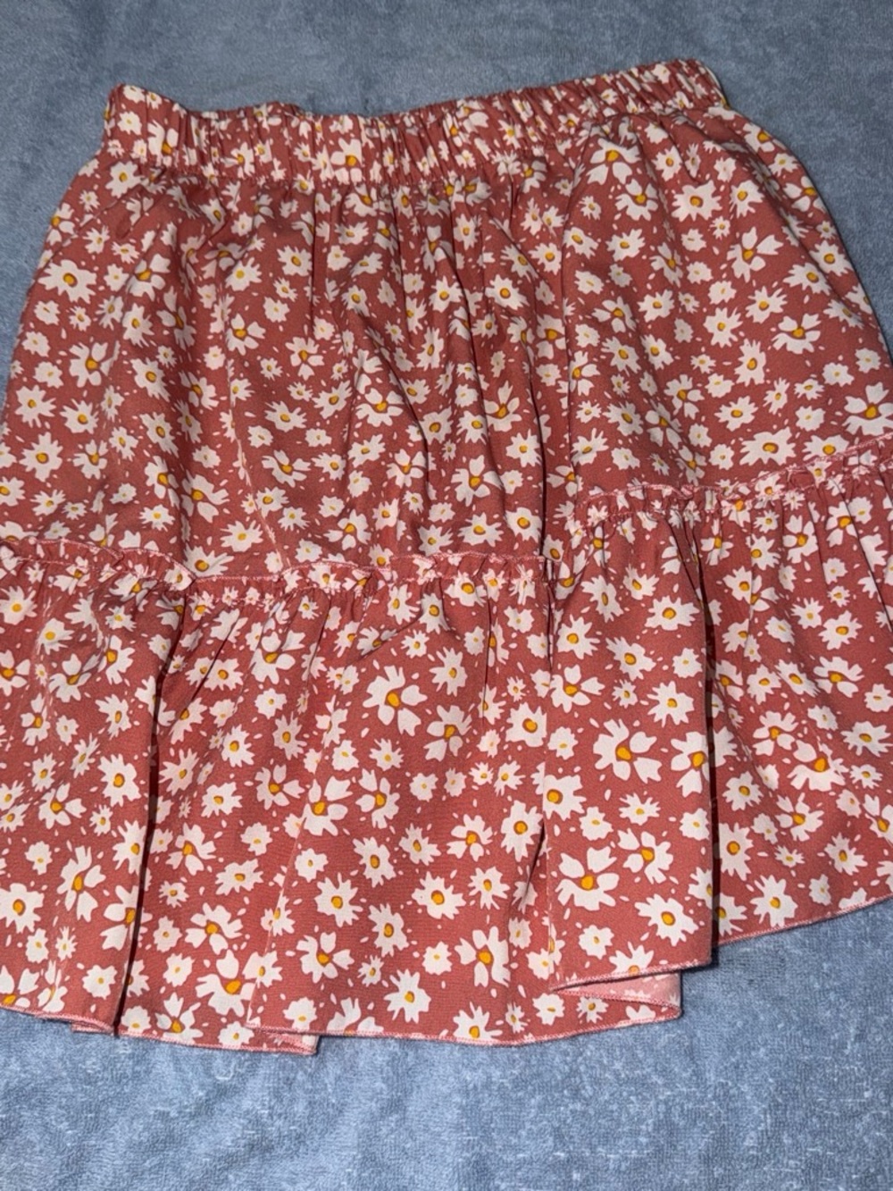 SHEIN Rusty Rose Floral Tiered Skater Mini Skirt
